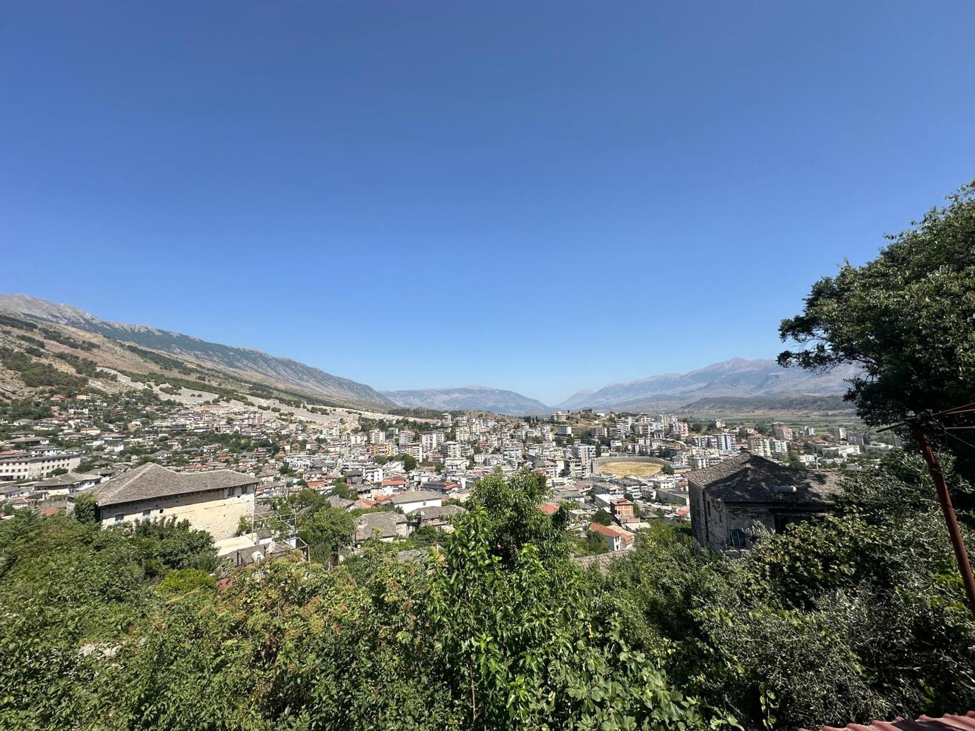 Grandpas House Hotel Gjirokastër Buitenkant foto